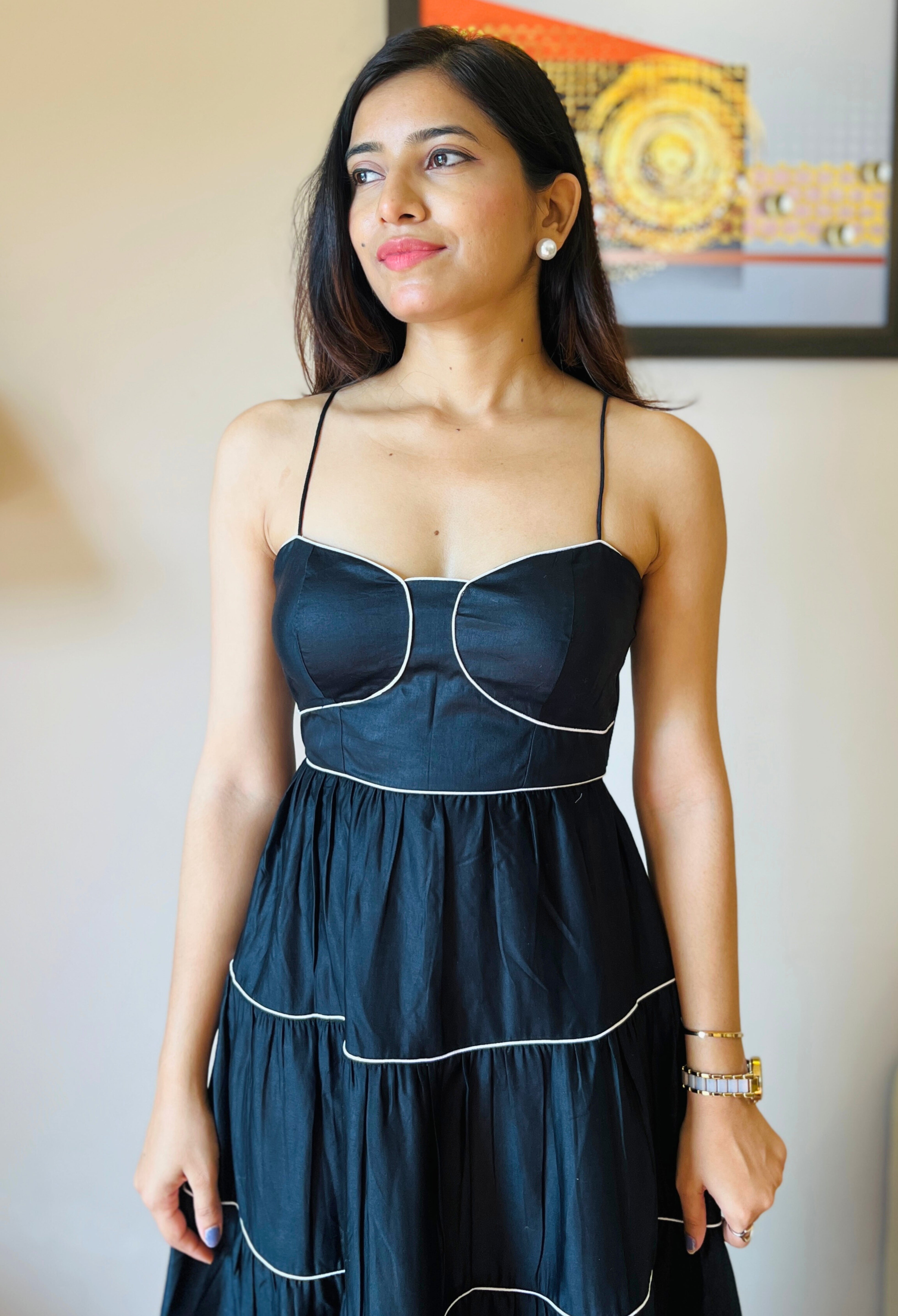 Nura - Black Padded Maxi Dress