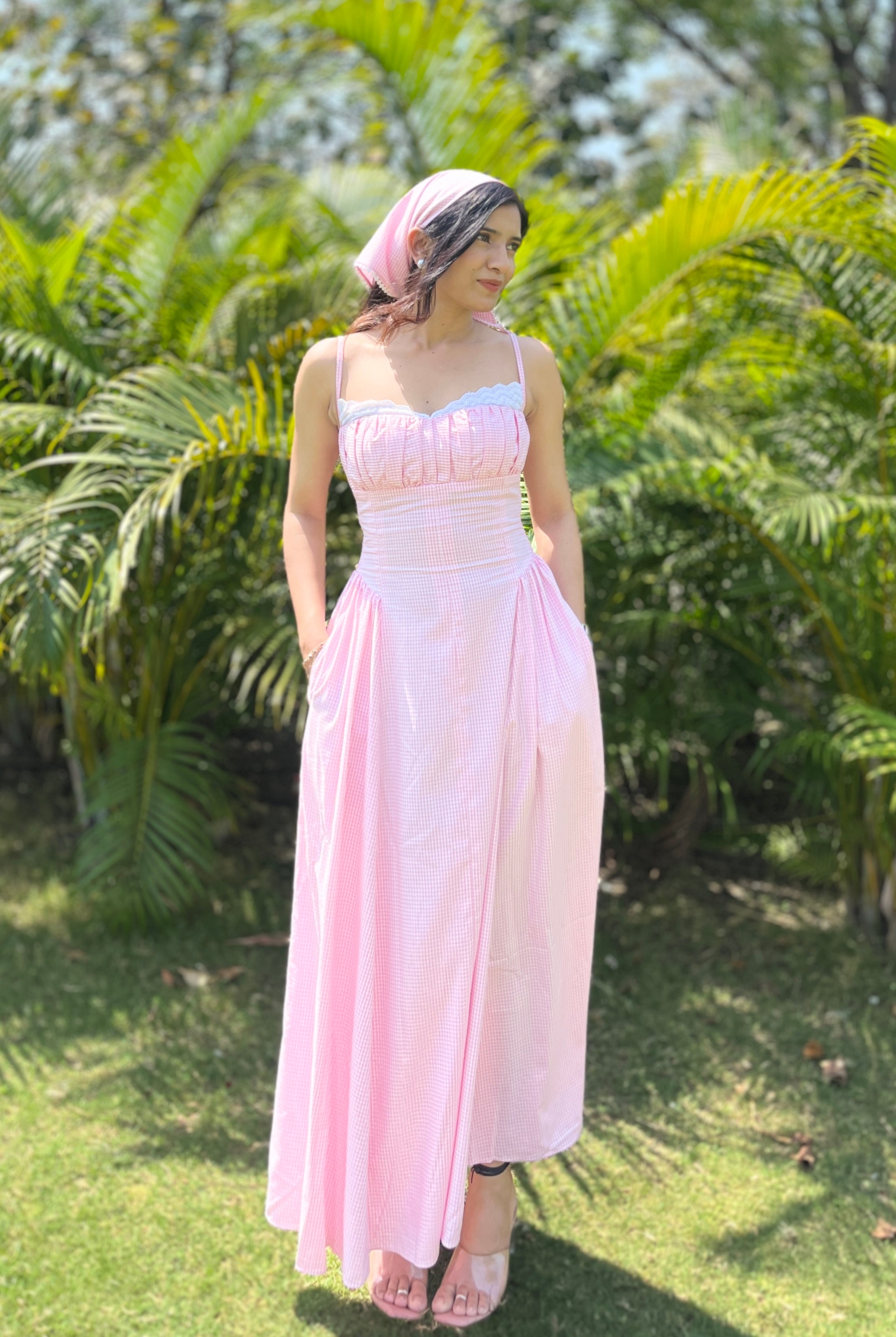 Jolly Laced Scarf Dress